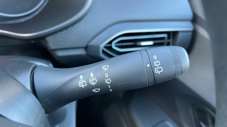 Dacia Sandero 1.0 Tce Essential 5dr Petrol Hatchback